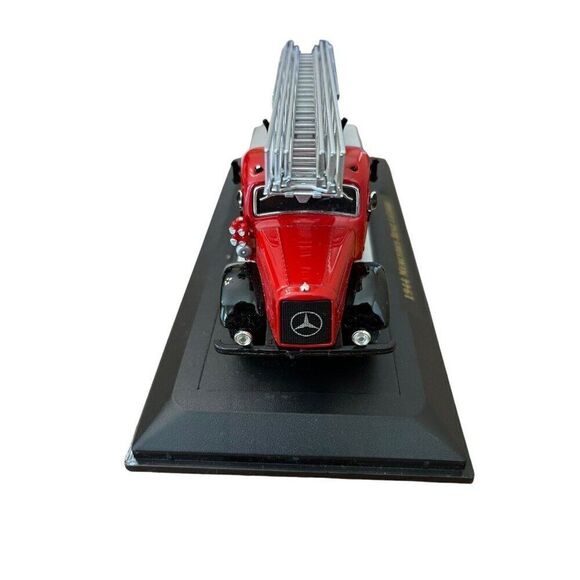 1944 Mercedes Benz L4500F Fire Truck Engine Diecast Toy Car Model Sig Series - Picture 4 of 9